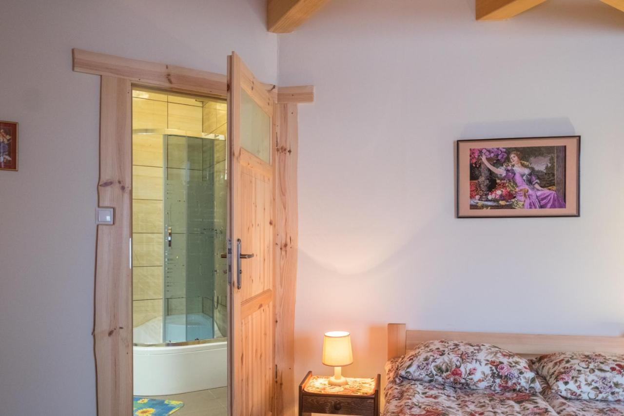 Bed and Breakfast Miodowa Kolonia à Białowieża Extérieur photo