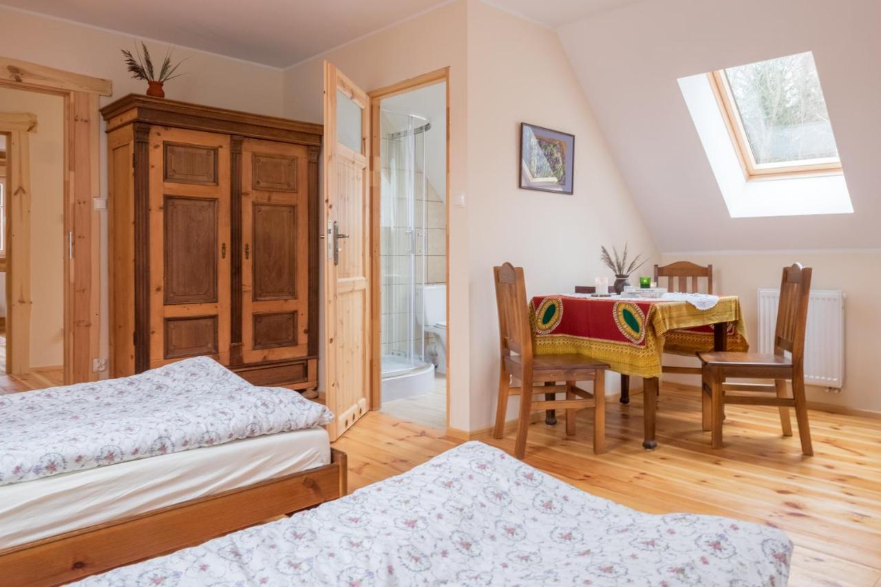 Bed and Breakfast Miodowa Kolonia à Białowieża Extérieur photo