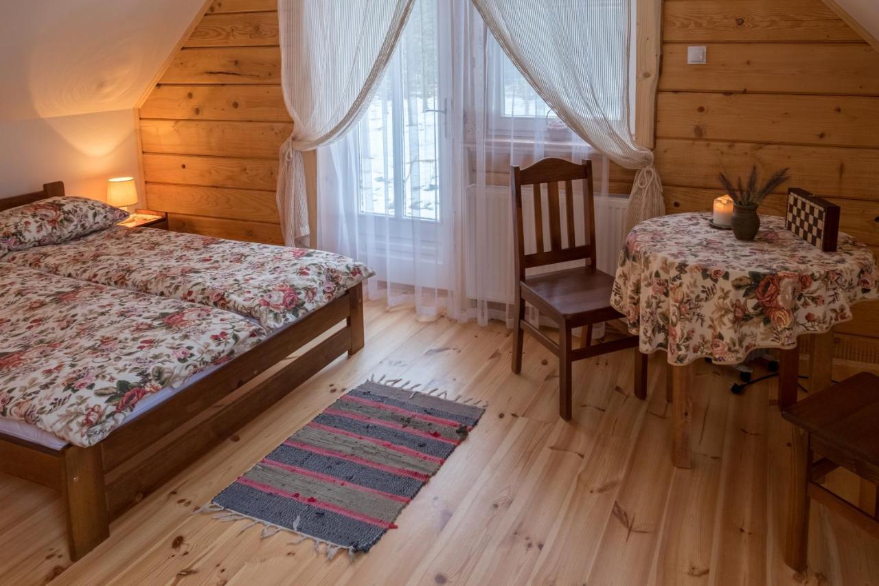 Bed and Breakfast Miodowa Kolonia à Białowieża Extérieur photo