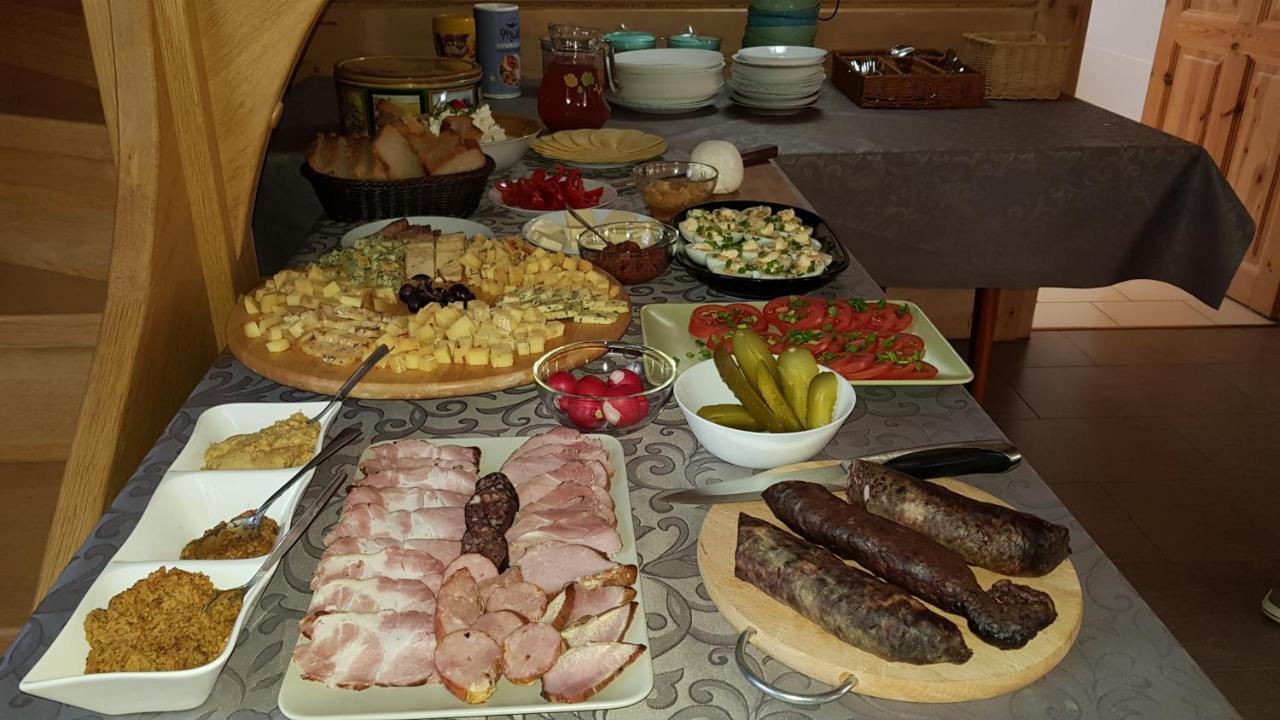Bed and Breakfast Miodowa Kolonia à Białowieża Extérieur photo