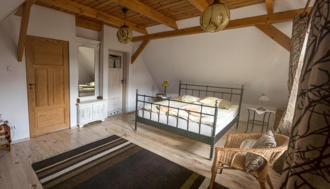 Bed and Breakfast Miodowa Kolonia à Białowieża Extérieur photo